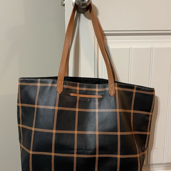 Thirty One Tote - Picture 2 of 5